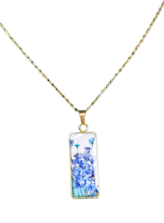 Collier Jacinthes Bleue VVG est passé