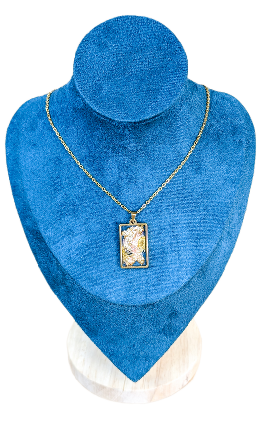 Collier Formol Formel des Marguerites Sauvages