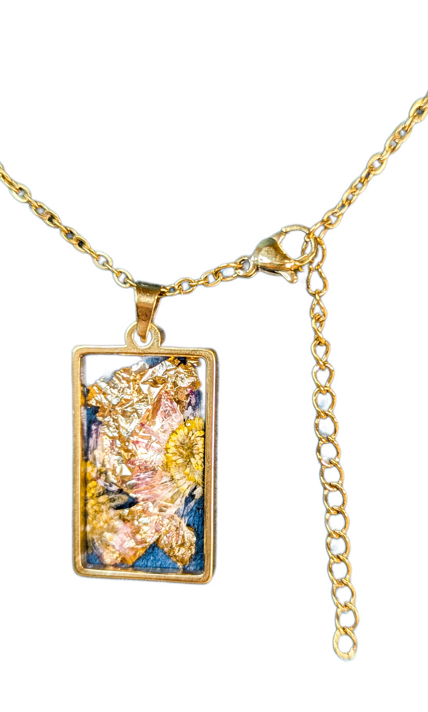 Collier Formol Formel des Marguerites Sauvages