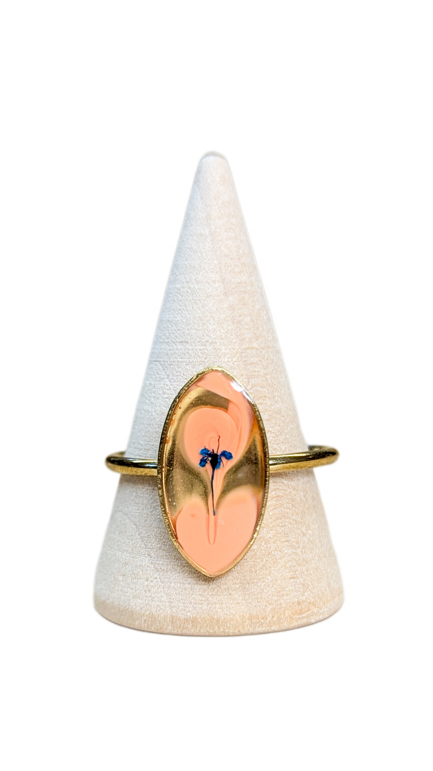 Bague Murmure d'une fleur en peine de coeur