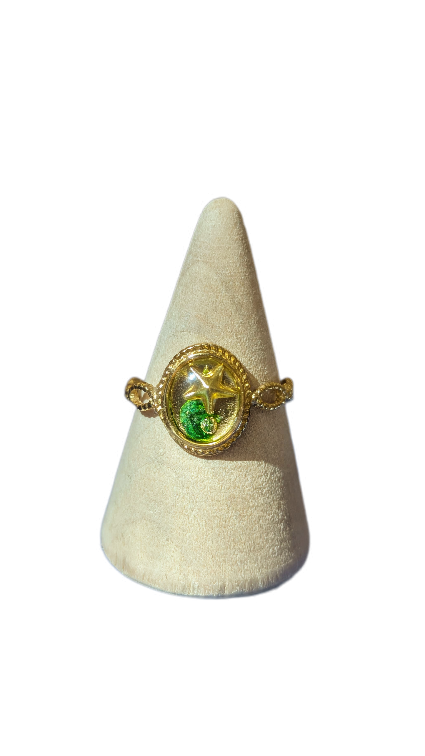 Bague choux de Bruxelles sur Vénus